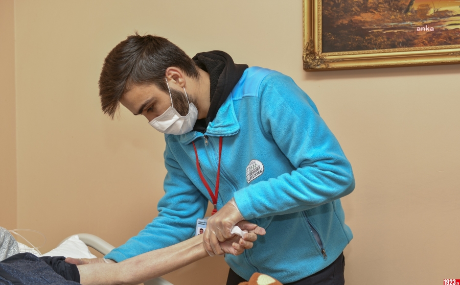ESENYURT BELEDİYESİ EVDE SAĞLIK